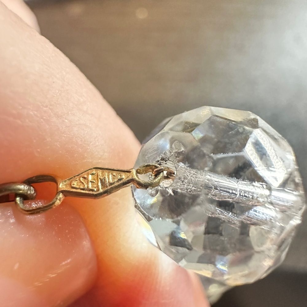 15” faceted Crystal necklace strung on a 10kt yellow gold chain! - Picture 9 of 12